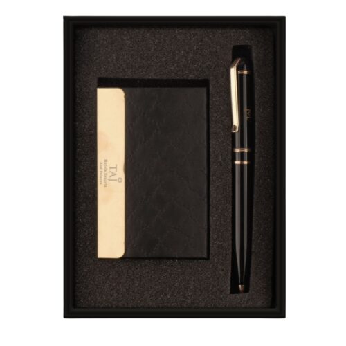 small set of pen ,card holder